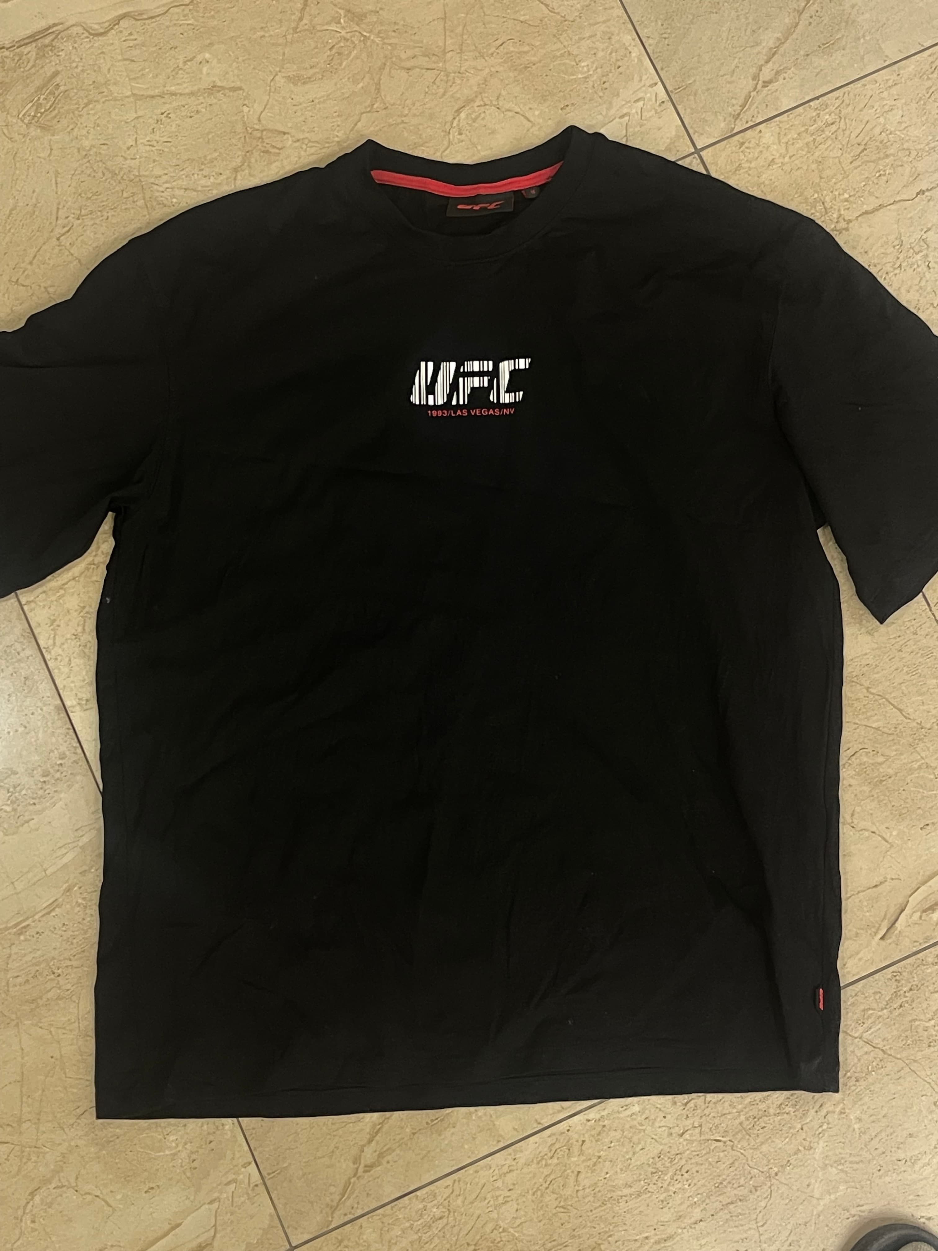 T-shirt UFC